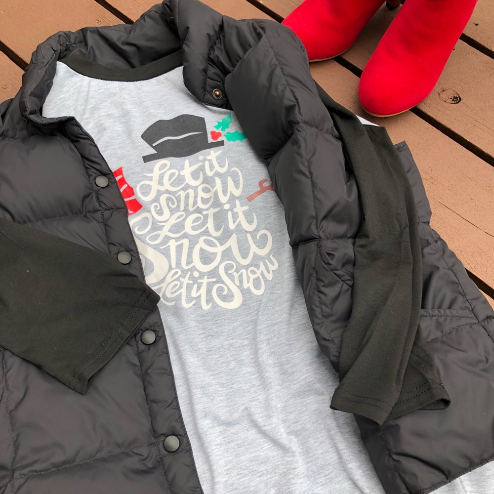 Women’s baseball tee
